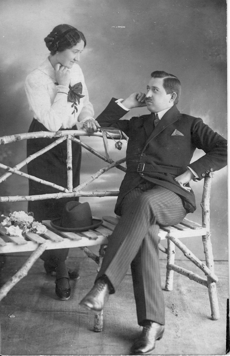 1920 DedaBabickaHustopece