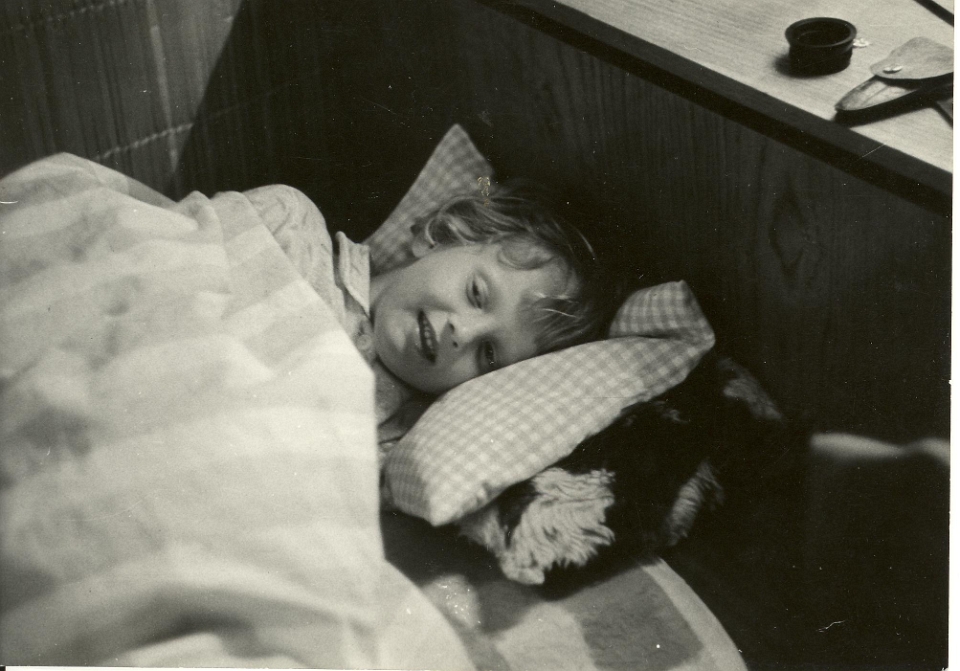 1975