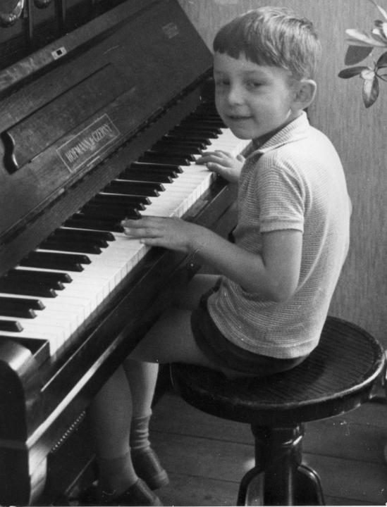 1960-06-Tomas-Hustopece0004